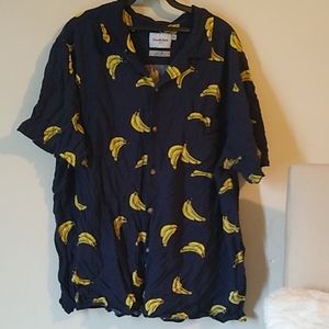 Banana button up